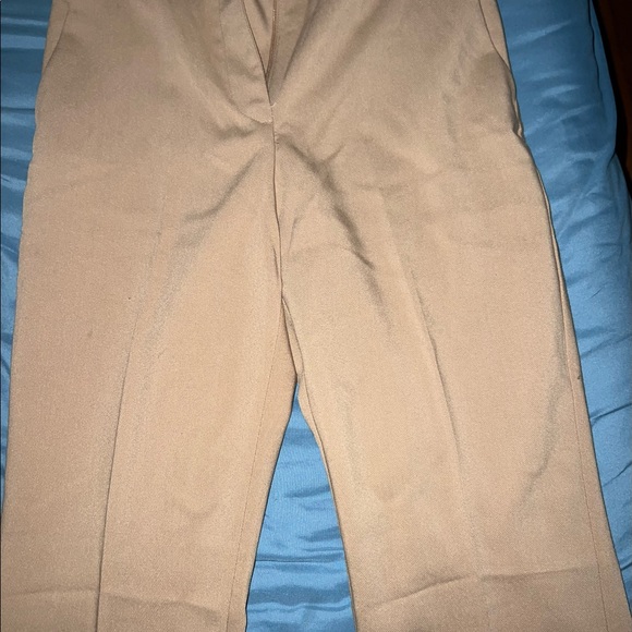 H&M fancy Pants Suit - Picture 9 of 9